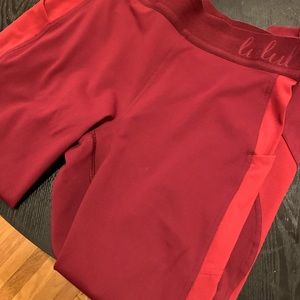 Size 8 7/8 red legging
